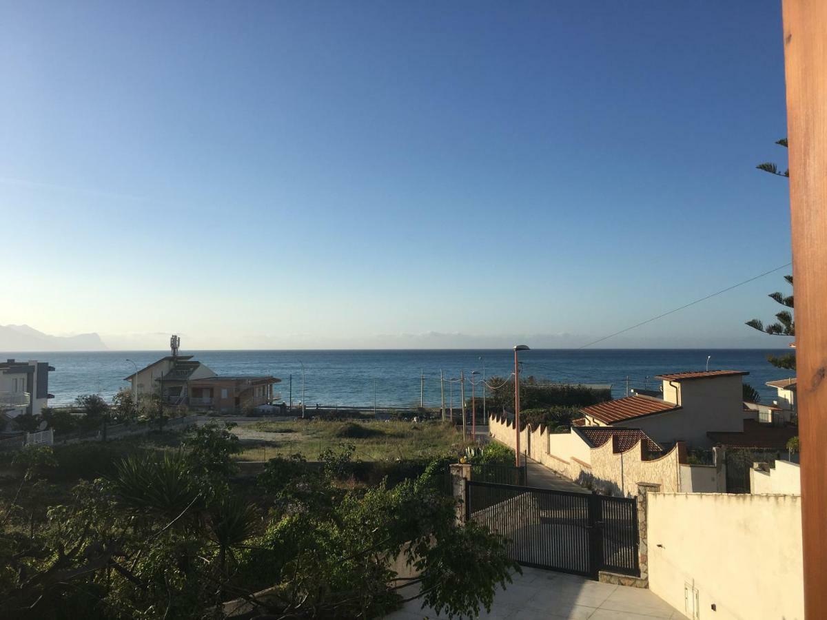 Casa Vacanza Demi Alcamo Marina Exterior foto